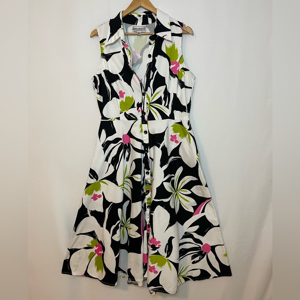 Karin Stevens Black & White Floral Button Front Midi Dress Women’s Size 12